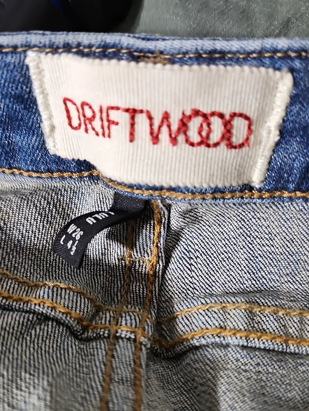 DRIFTWOOD Blue Denim Shorts with Floral Embroidery and Pearls Size 26